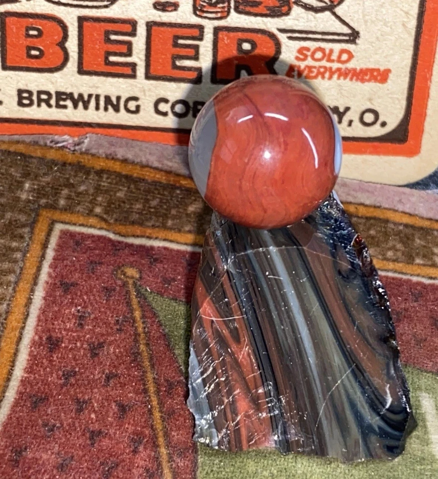 😎Vintage Akro“Silver Oxblood”Patch Marble-Mint.76 W/Matching Dug Akro Cullet - Image 4 of 4