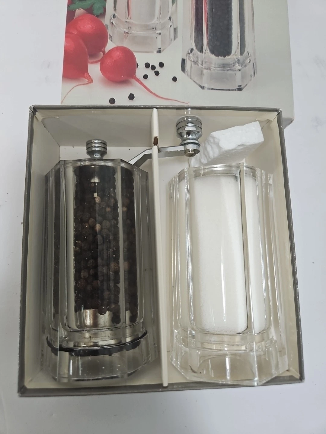 Vintage Thompson Pepper Mill And Salt Shaker Set Clear Acrylic New In Box