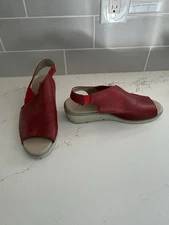 Fly London Nisi Red Peep Toe Sandals Red Size 41 Or 10.5-11