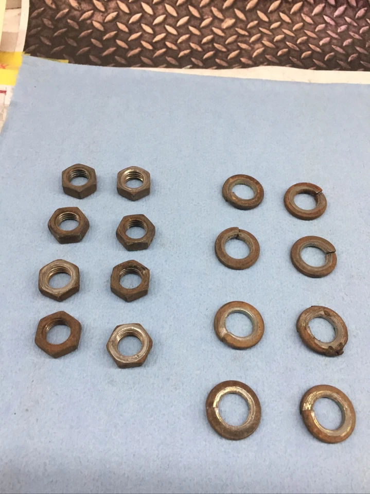 DATSUN 240Z 260Z 280Z R200 MEDIO EJE PERNOS ARANDELAS DE BLOQUEO HARDWARE DE MONTAJE OEM Foto 2 de 3