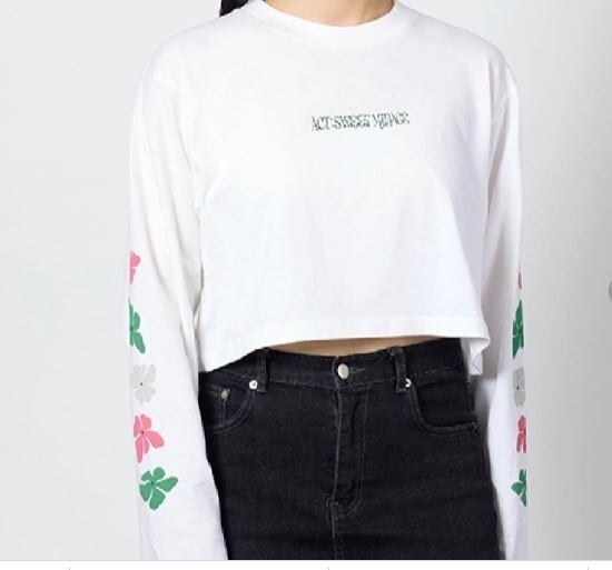 TXT ACT : SWEET MIRAGE IN JAPAN DOME CROP L/S T-SHIRT Size M