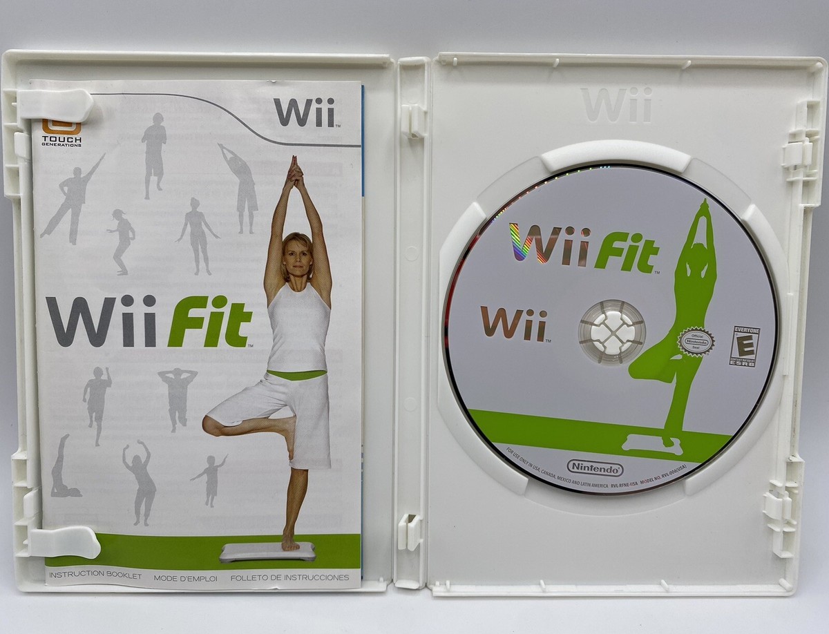 will本体とfit Amazon | Wii U すぐに遊べるファミリープレミアムセット+Wii
