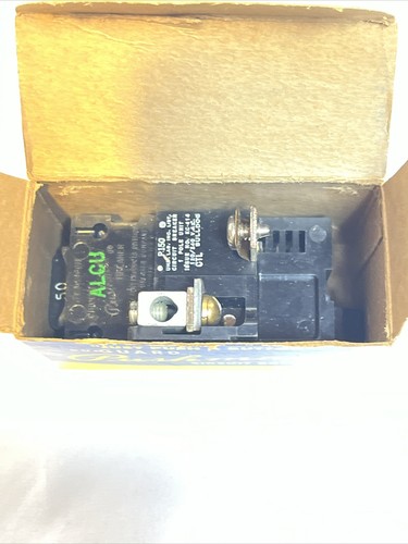 Bulldog Pushmatic P 150 50 Amp Circuit Breaker 1 Pole 120 Volt NOS - Picture 3 of 6
