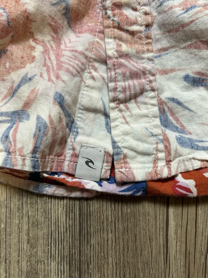 Rip Curl Shirt Men's Small Multicolor Button Up Short Sleeve Surfer Floral - Image 4 of 4