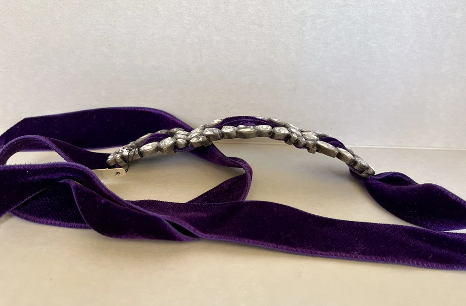 Vintage Kenneth Cole Diamond Crystal Royal Amethyst Purple Ribbon Crown Headband - Image 3 of 4