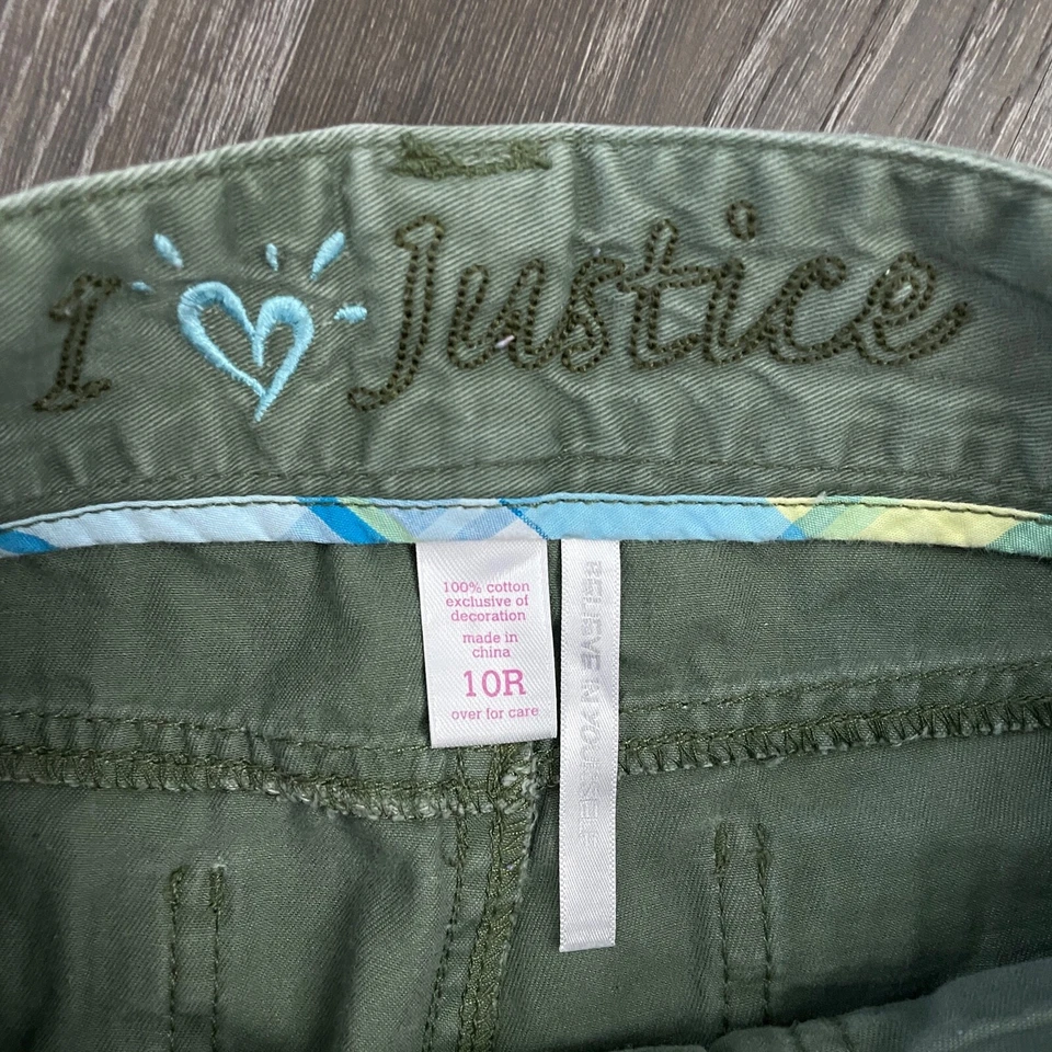 Pantalones capri Justice Girls verde oliva pierna recta talla 10 R Foto 3 de 4