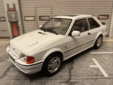 1:18 MCG MODIFIED FORD ESCORT XR3i MK4 FROZEN WHITE ONE-OFF BNIB
