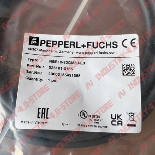 1PCS New Pepperl+Fuchs NBB10-30GM50-E0 Proximity Sensor - Picture 1 of 4