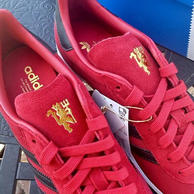 Adidas Manchester United x Gazelle Red Black Men's Athletic Shoes