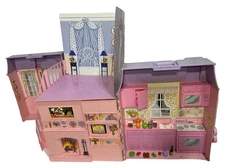 Vintage 1997 MERITUS Play And Store Fashion Doll House Barbie Doll House