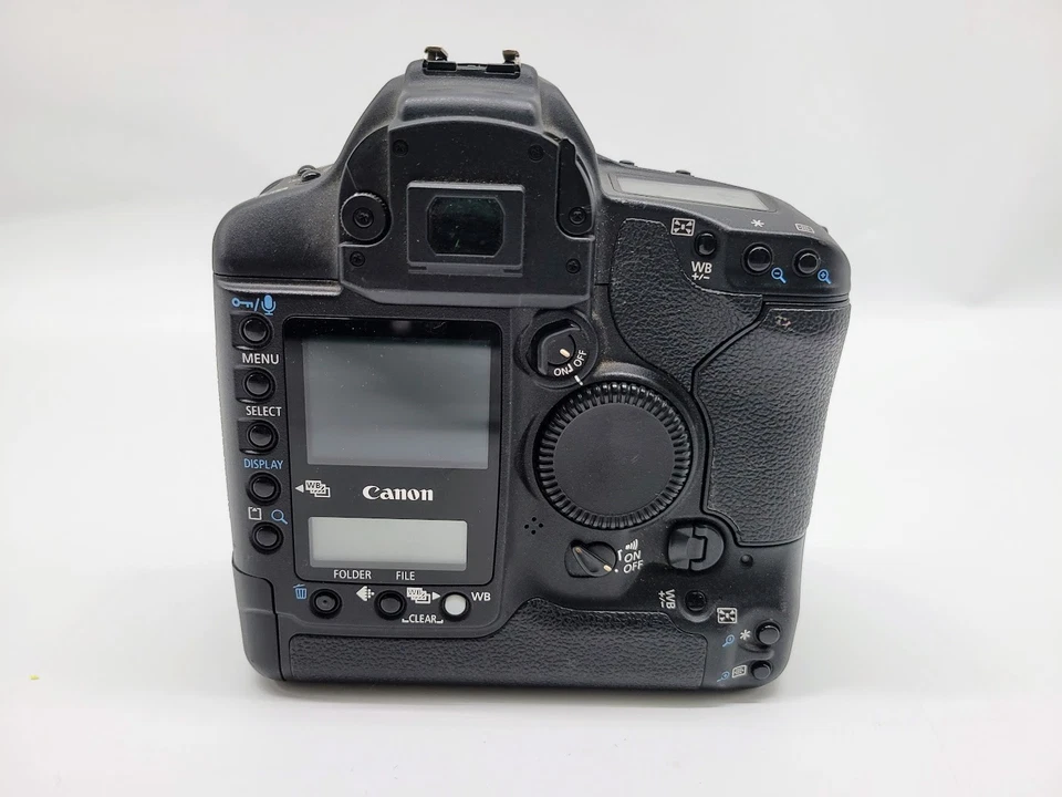 Cámara digital Canon EOS-1 D DS126051 Mark II con batería Foto 2 de 4