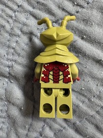 LEGO Galaxy Squad Minifigures lot  Mantizoid and two Winged Mosquitoes 