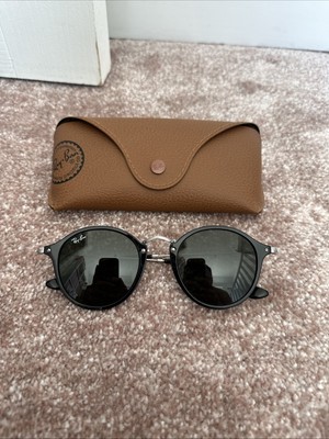 Ray Ban Unisex Sunglasses ROUND RB2447 901 Black frame Green G15 - Main Image