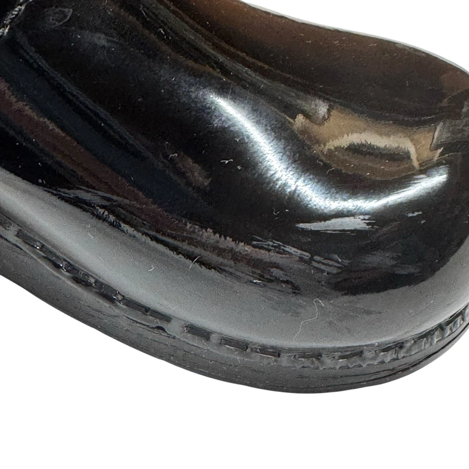 Zapatos sin cordones Dansko para niños zuecos de charol negro talla 29 usados en excelente estado Foto 4 de 4