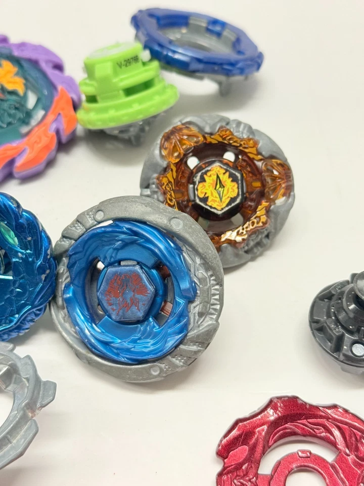 Mixed Lot of Beyblade Metal Takara Tomy Rippers Parts Set - Image 4 of 4