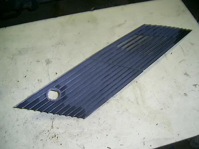 Lancia Gamma Berlina 2500 i.e. 830 AB (3) Tankdeckel Tankklappe