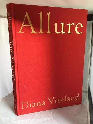 Allure: BOOK NEW - 第 1/4 張圖片