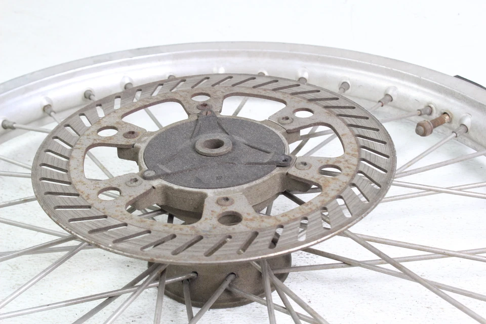 Husqvarna CR125 1991 cubo de llanta delantera completo B3985 Foto 2 de 4