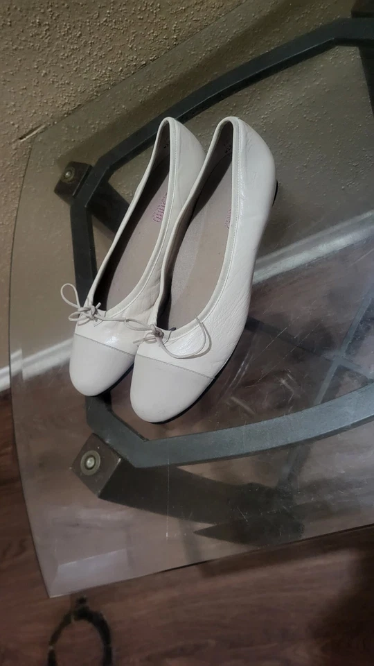 Munro 女式米色皮革平底鞋,尺寸 10.5M,Cond.is V.Gd — 第 4/4 张图片