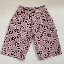 1990  s UnionBay Denim Pink Navy Geometrical Jean Shorts Size 5 RARE 