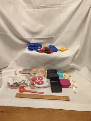 Mixed Lot of 46 Vintage Tupperware Measuring  Gadgets, frames...