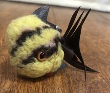 Steiff Yellow Fish With Brown Stripes Glass Eyes Button