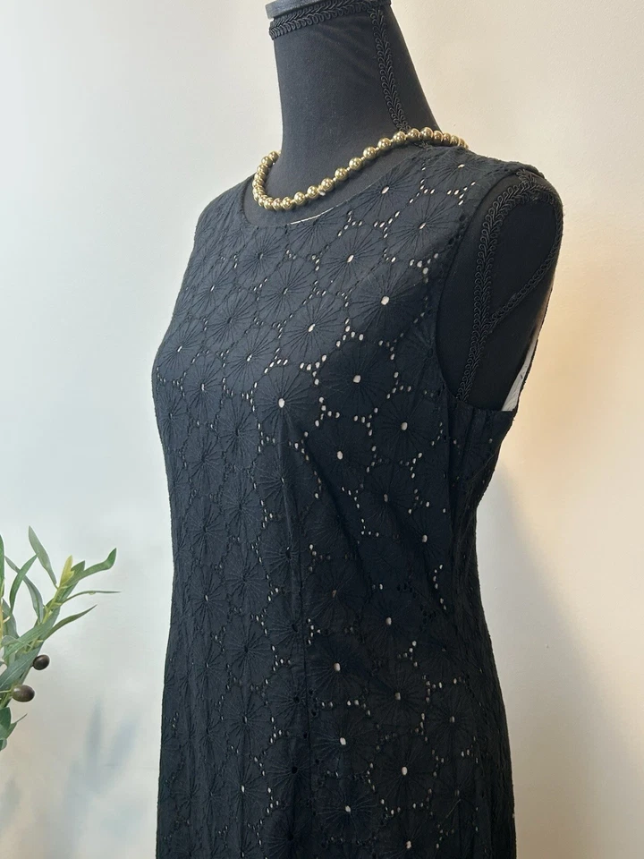 Sz. 12-TALBOTS-Black-Eyelet-SHEATH DRESS-100% Cotton-Sleeveless-$149 - Image 4 of 4