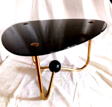 50er Jahre schwarzer Glas Blumentisch Beistelltisch mit Messingfüßen, Selten rar