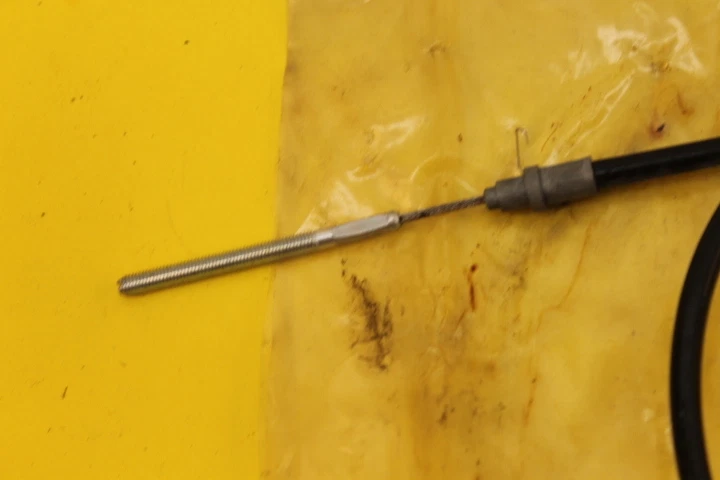 CABLE DE FRENO DELANTERO 58110-03741 NUEVO DE FÁBRICA OEM SUZUKI 1973 MT50 Foto 2 de 4