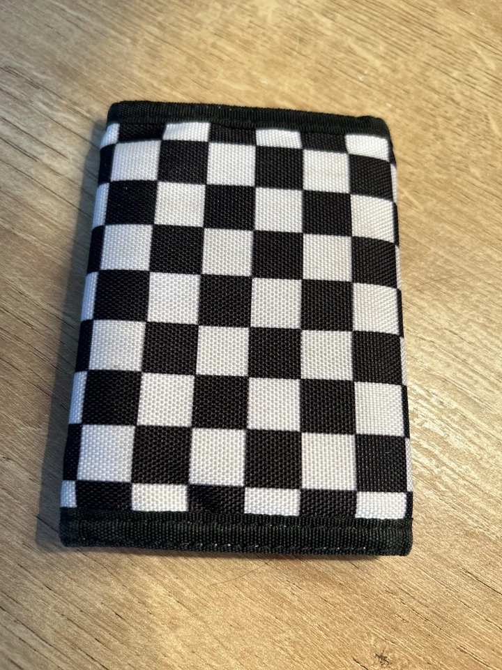 Cartera clásica VANS a cuadros blanca y negra triple pliegue a cuadros nueva sin etiquetas Foto 3 de 4