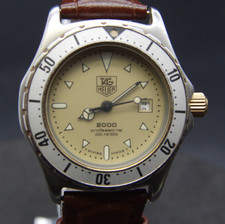 Tag Heuer 2000 Professional 974.015 Stainless Steel Case Leather Strap Watch