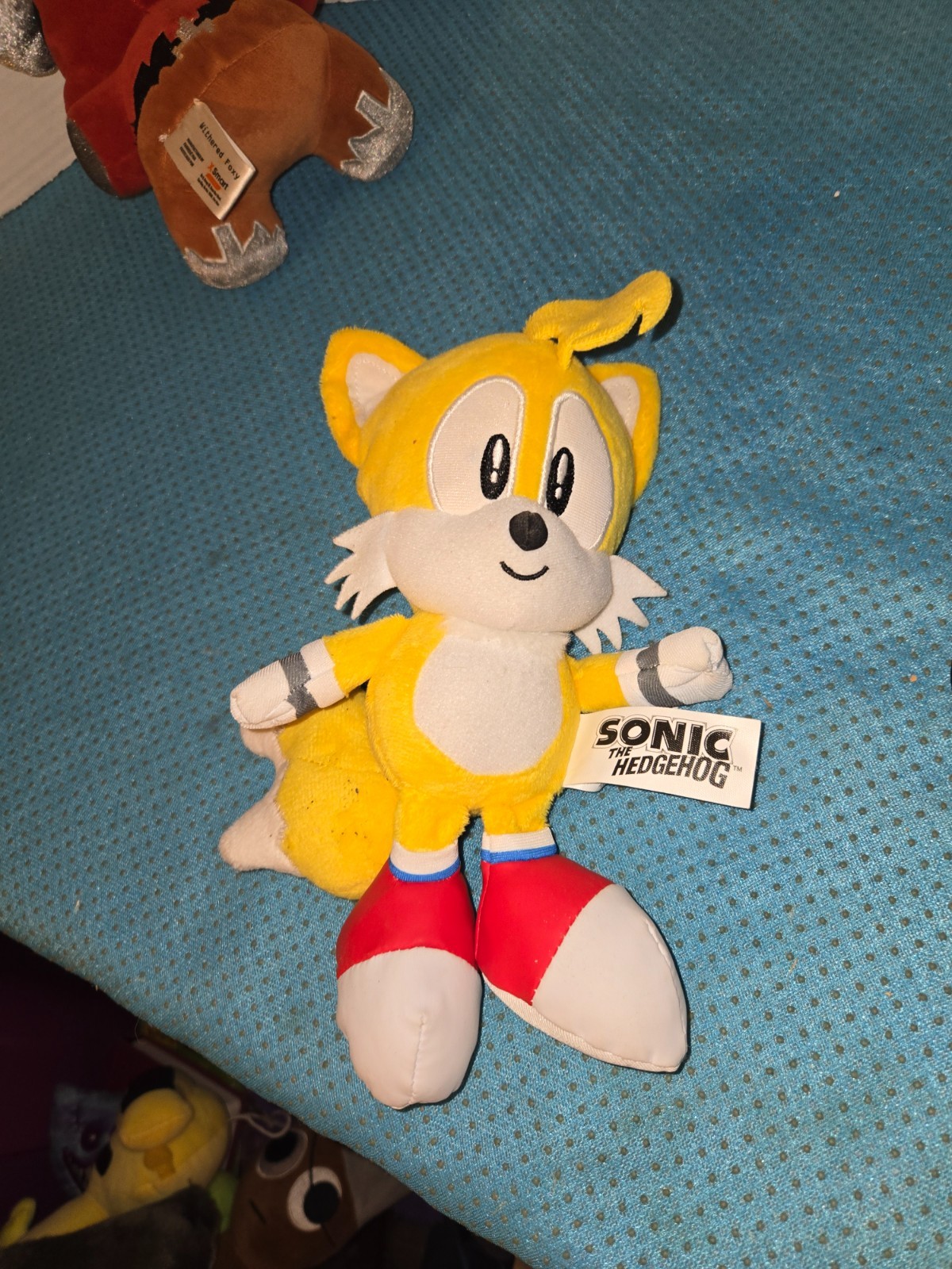 TAILS 9