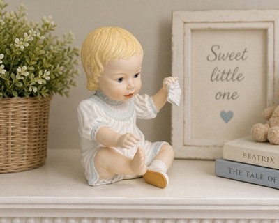 Lenox BABY S First Shoes Porcelain Figurine 6  Baby Book Collection SEE DETAILS