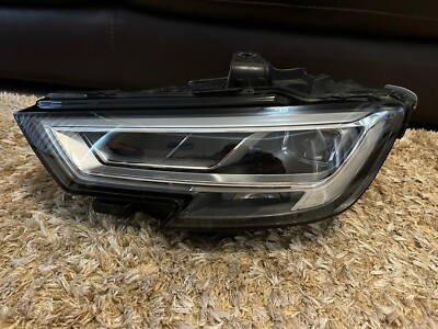 アウディ　A3　8V　後期　純正LEDヘッドライト　右　8V0941034D アウディ A3 8V 後期 純正LEDヘッドライト 右 8V0941034D/8V0941774L