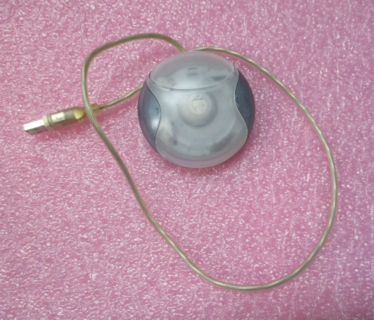 Vintage Working APPLE M4848 Retro Graphite Gray iMac Hockey Puck