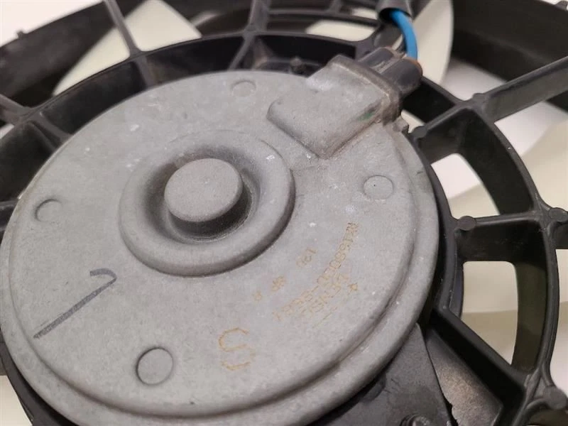 09-14 ACURA TSX RH Passenger Radiator Fan Motor Fan Assembly Condenser Foto 2 de 4