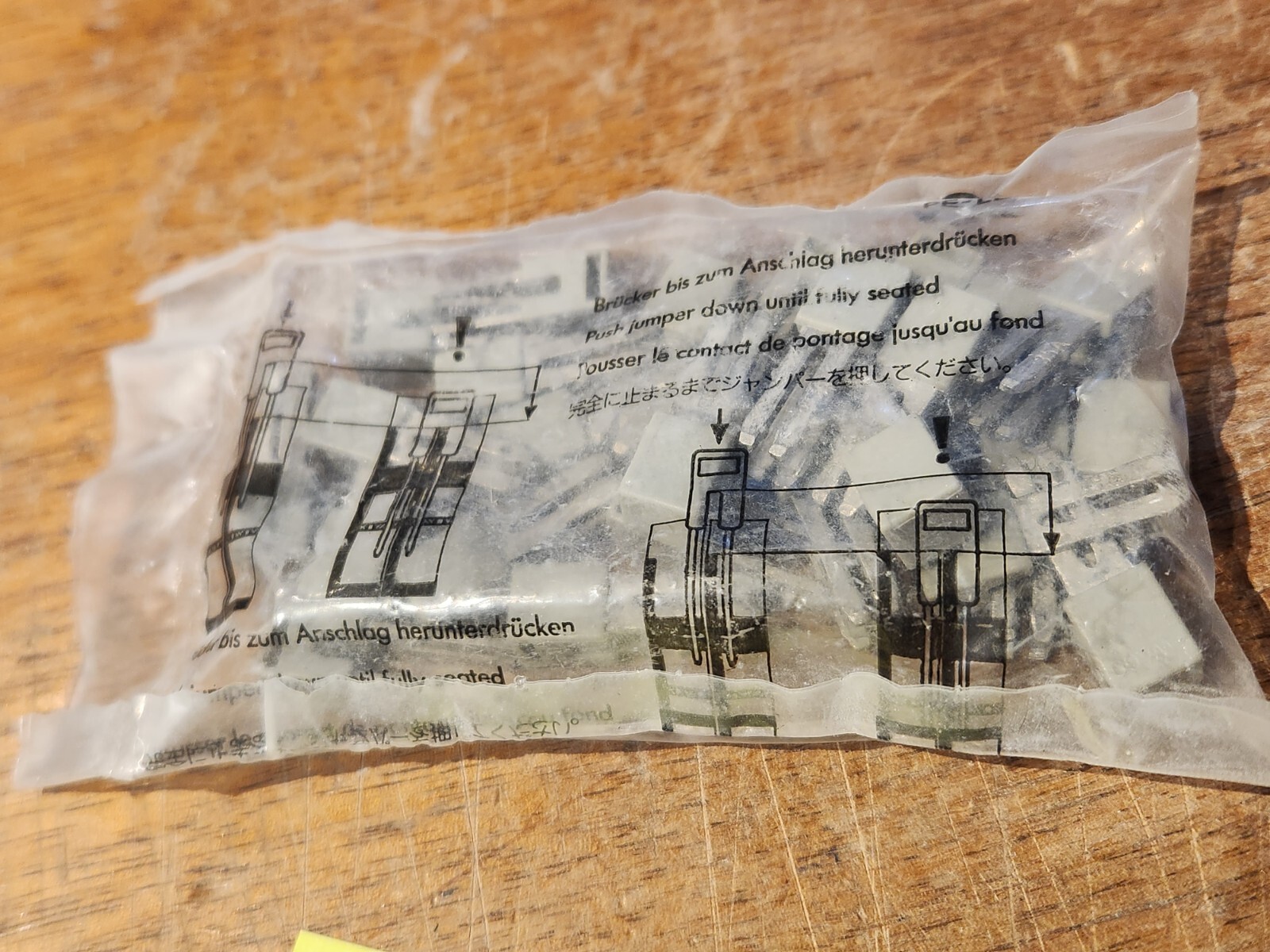 NEW SEALED BAG OF 25 WAGO 282-402 Adjacent Jumper GRAY SHIPS FREE