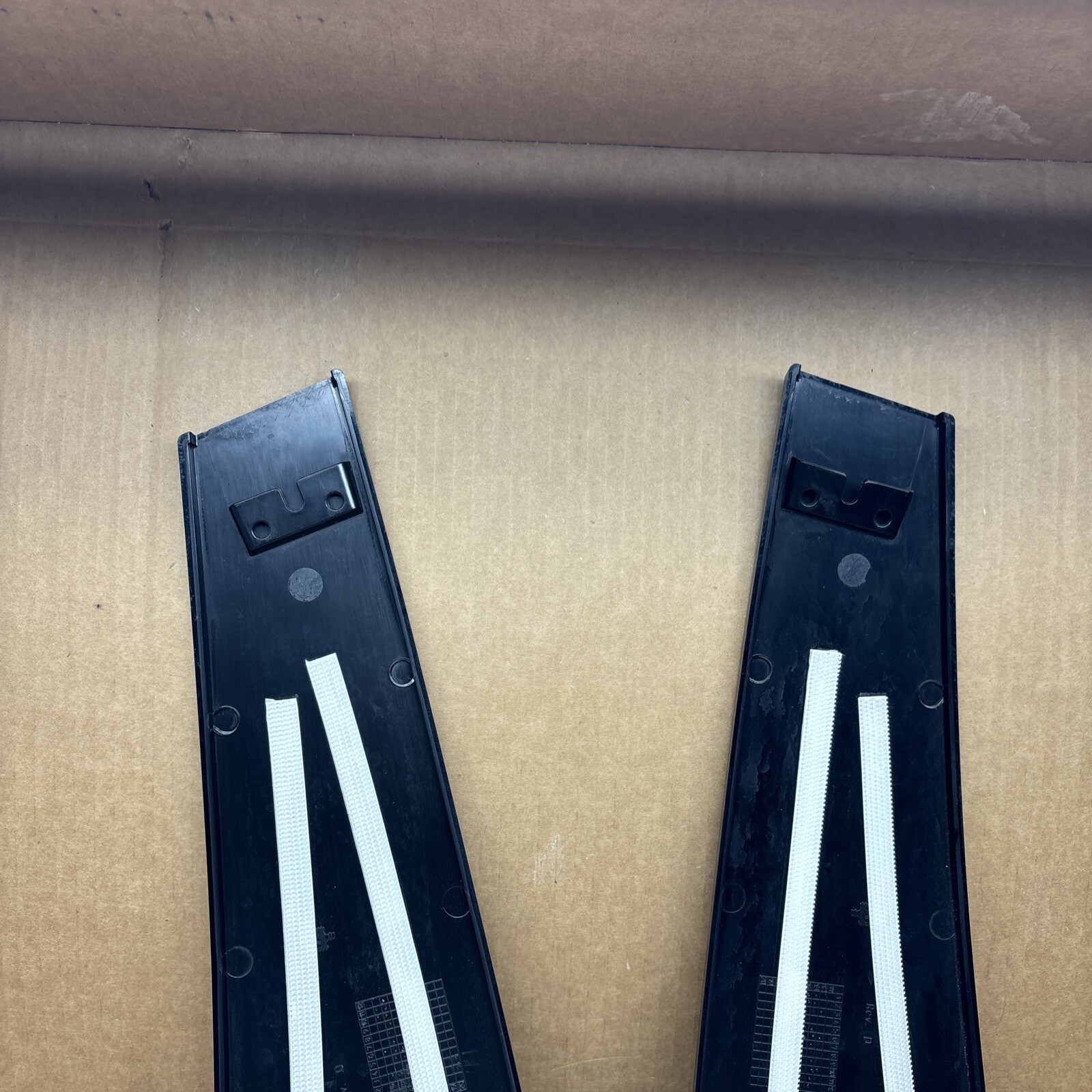 ✨2014-2017 Maserati Ghibli Front Door B-Pillar Door Upper Pillar LH-RH Side OEM