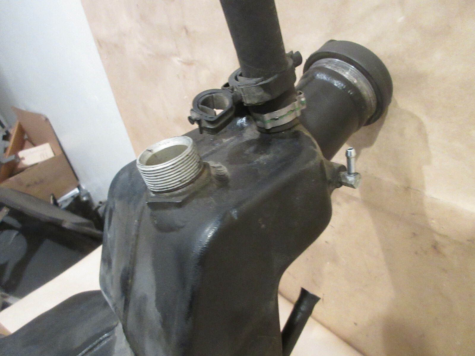 Maserati Coupe Spider - OEM M138 - Engine Oil Tank - P/N 211465