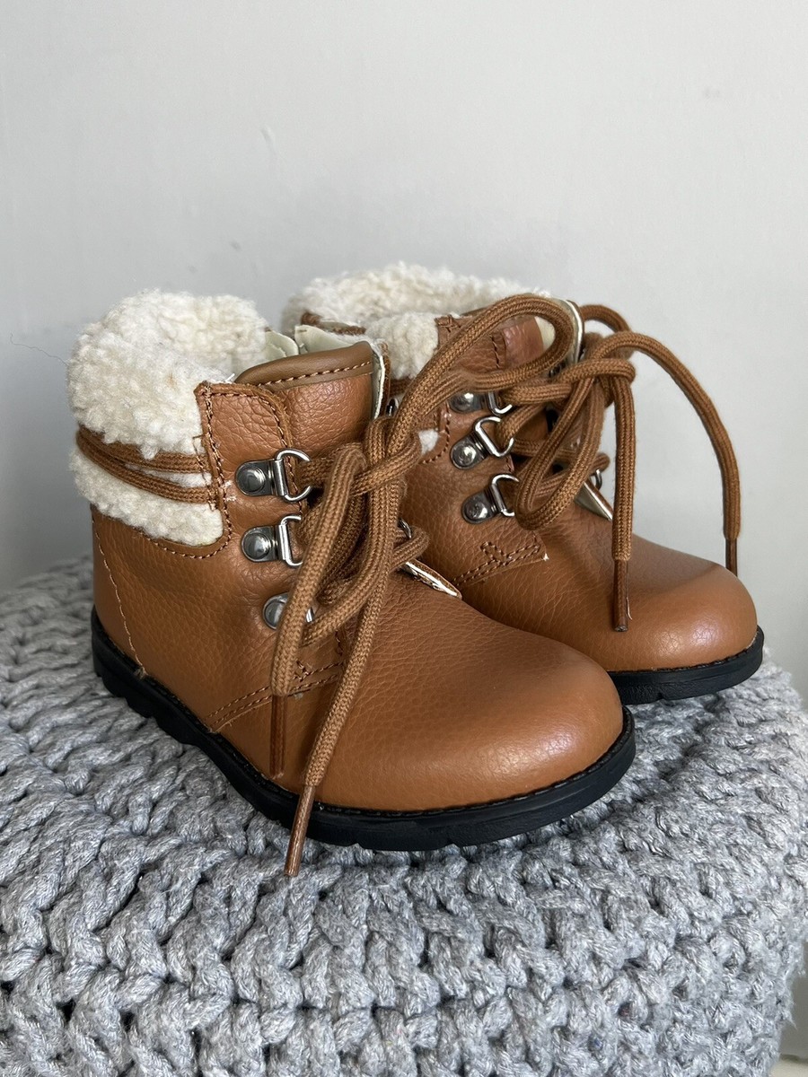 Clarks Dabi Leather Brown Toddler Hiking Boots Shoes Borg Stars Size F