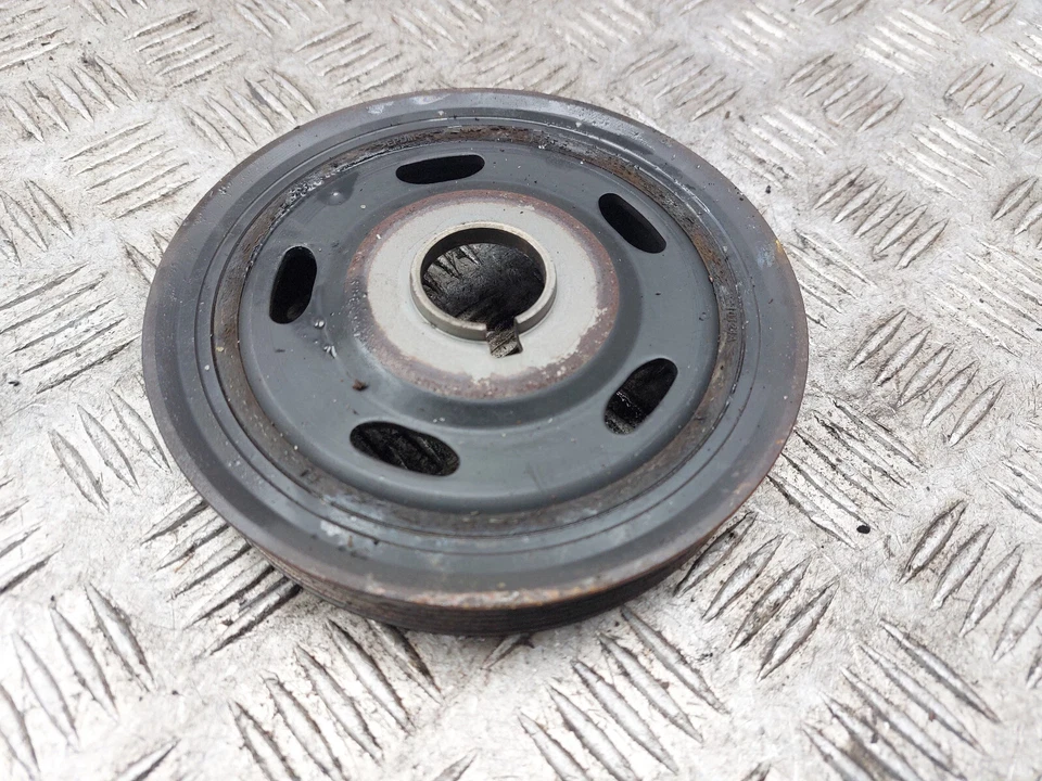 PEUGEOT 2008 MK1 1.6 DIESEL CRANKSHAFT PULLEY 2015 - Image 4 of 4