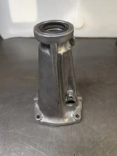 th350 9 inch tail housing