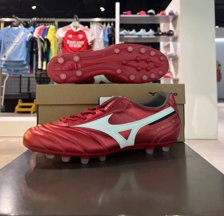 Mizuno Red Soccer Cleats for Men for sale | eBay