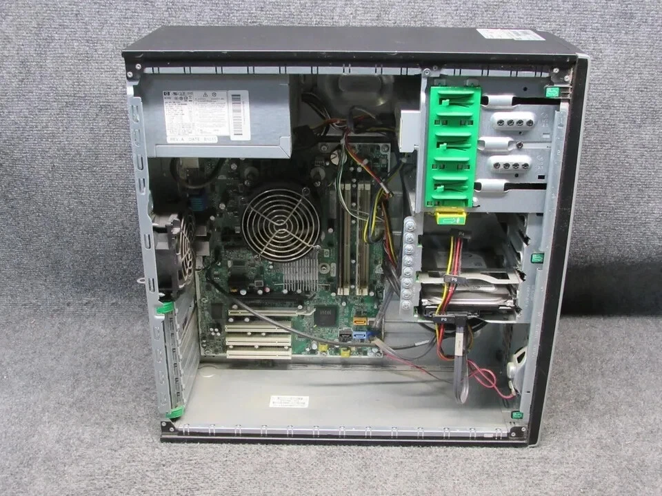 HP Compaq 8000 Elite CMT Intel Core 2 Duo E8400 3.0GHz 4GB RAM 250GB HDD NO OS - Image 3 of 4