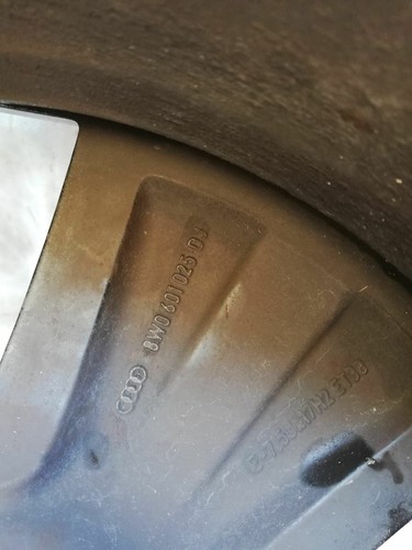 Felge Legierung AUDI A4 Avant (8W5) 8w0601025dj (15>) - Bild 5 von 7