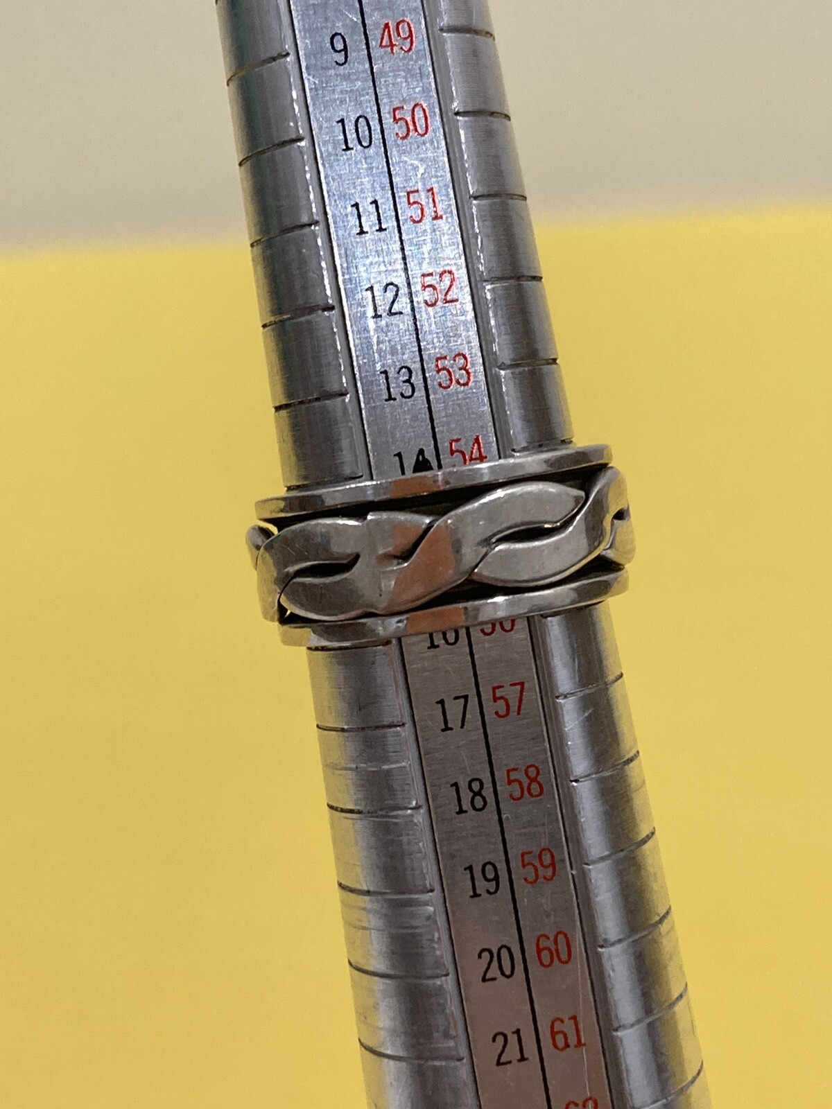 Vintage SIGNED Geometric Wavy Pattern SPINNER Ste… - image 10