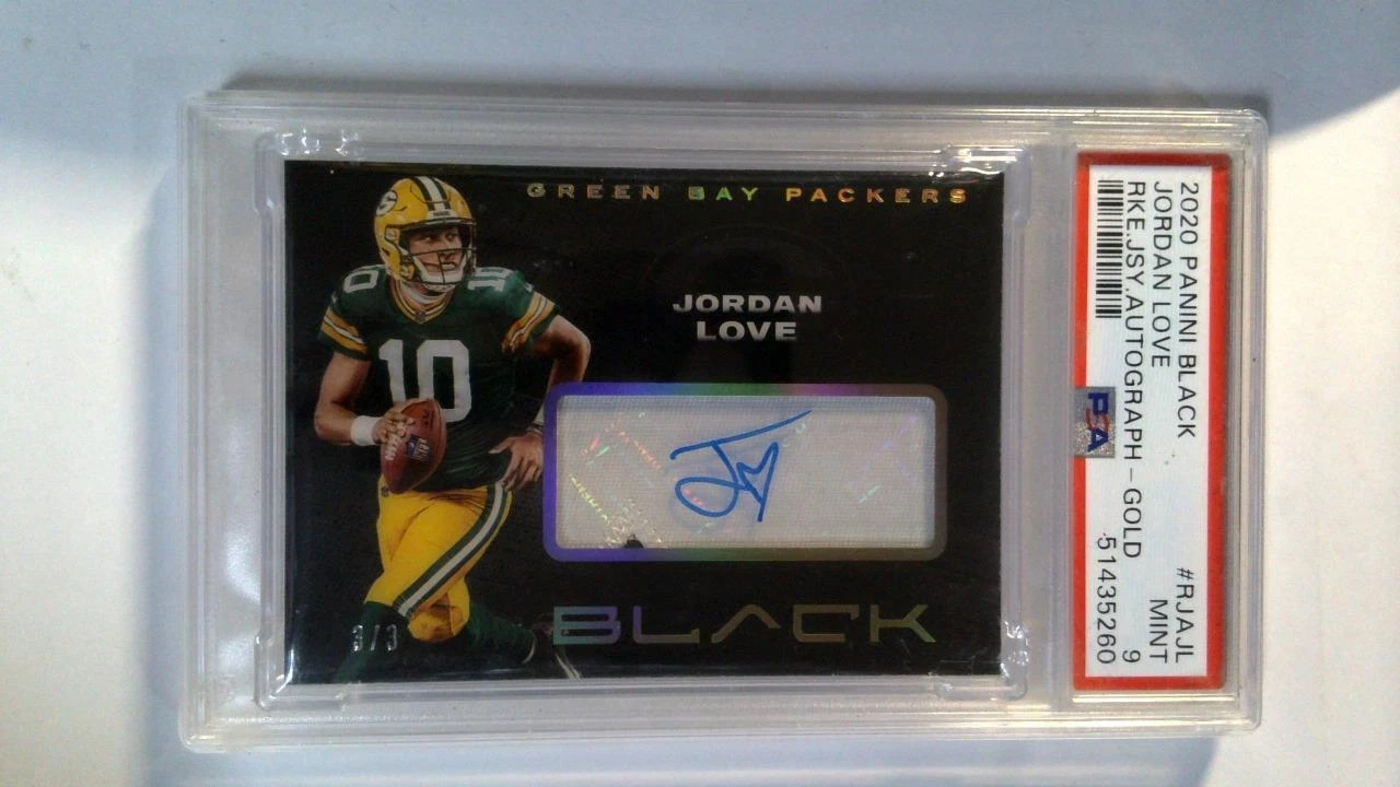 Jordan Love Panini Black Rookie Jersey Autographs #RJAJL Gold