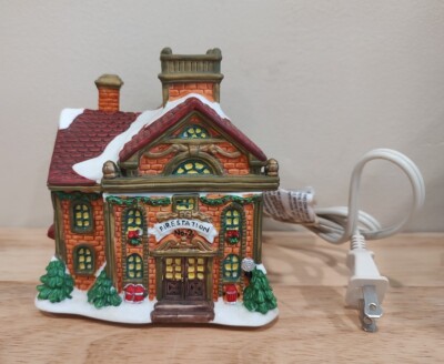 Rival Holiday Time Electric Simmering Diffuser/Warmer FireStation #2 *Box Wear