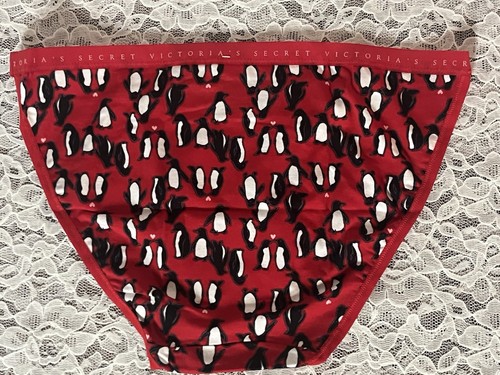 Victoria's Secret Bikini Red Penguin Candy Cane Panties Logo Waist Size Large - Picture 9 of 13