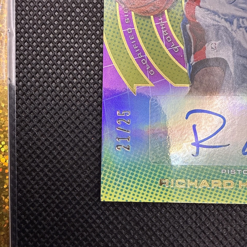 2022-23 Panini Recon-Glorified Signatures Richard Hamilton#GS-RHM Purple/25 (AU) - Image 4 of 4